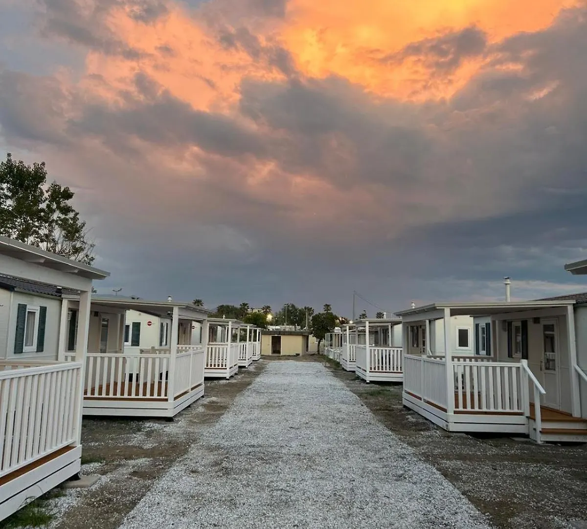 The Beach Camping Village Marina Di Carrara Italia