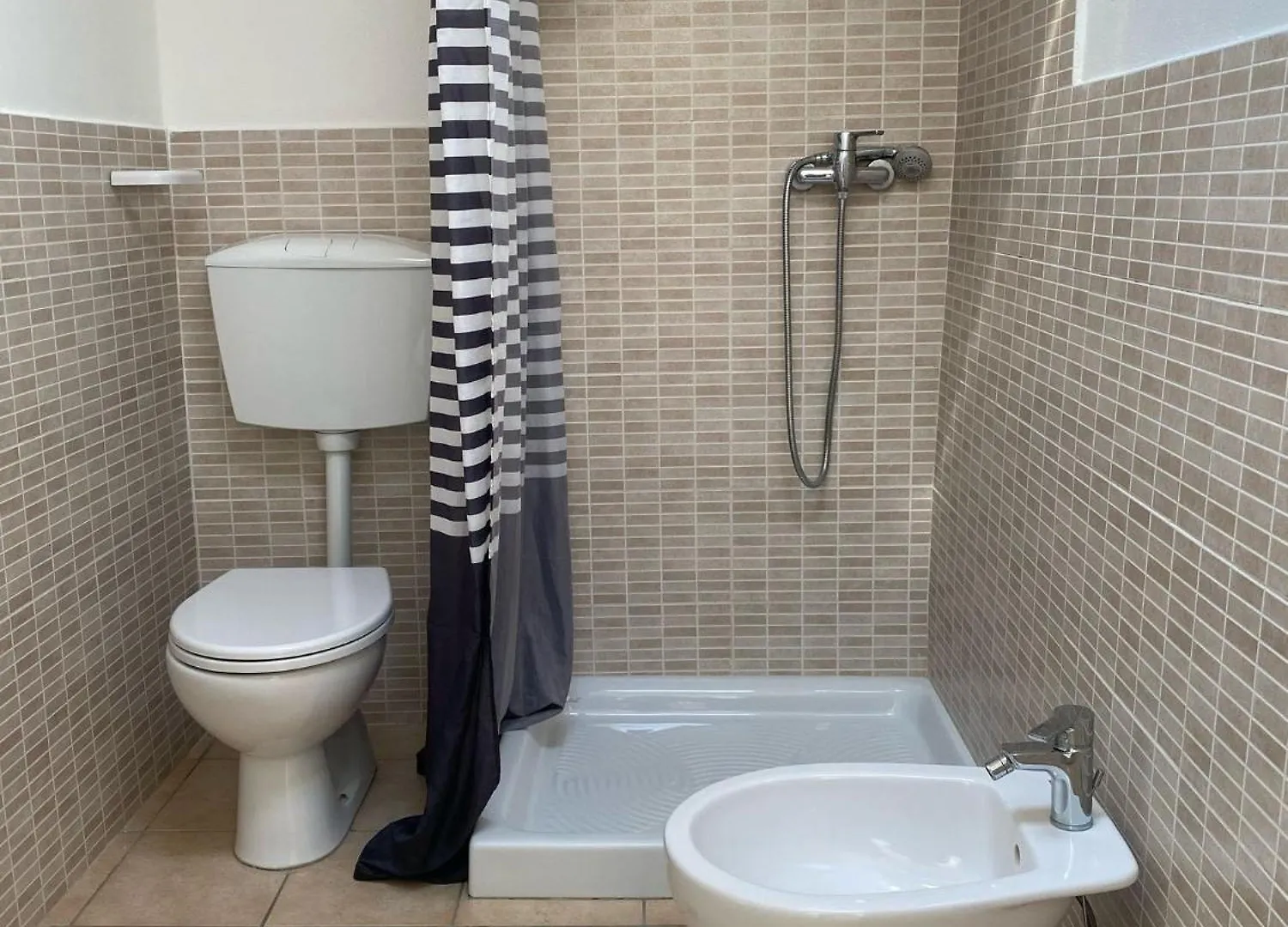 The Beach Camping Village Marina Di Carrara